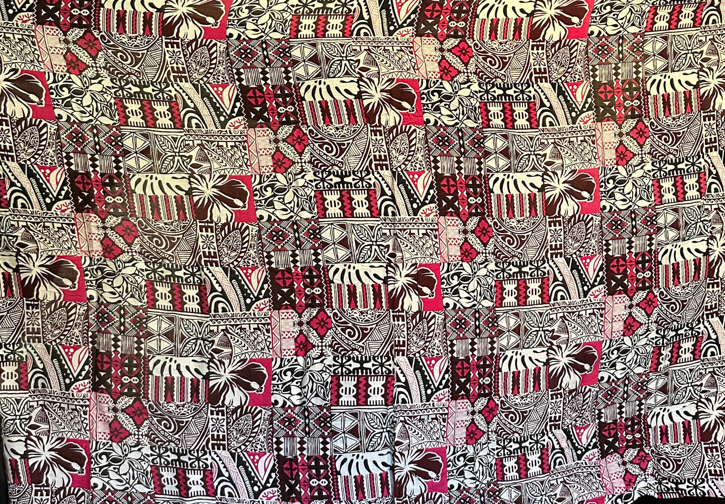 Pink/Black Polynesian Design Sarong