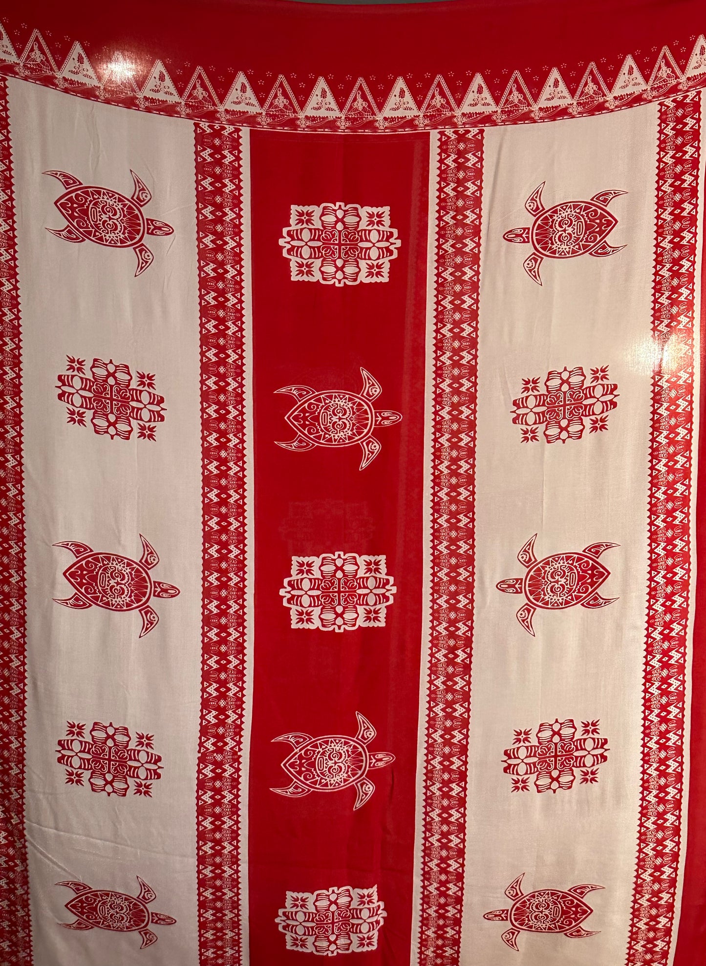 Red/White Fashion Sarong