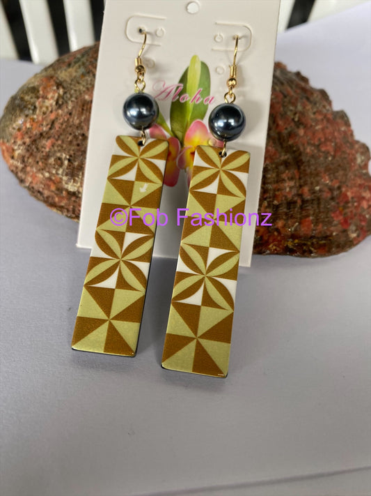 Kupesi Bar Earrings