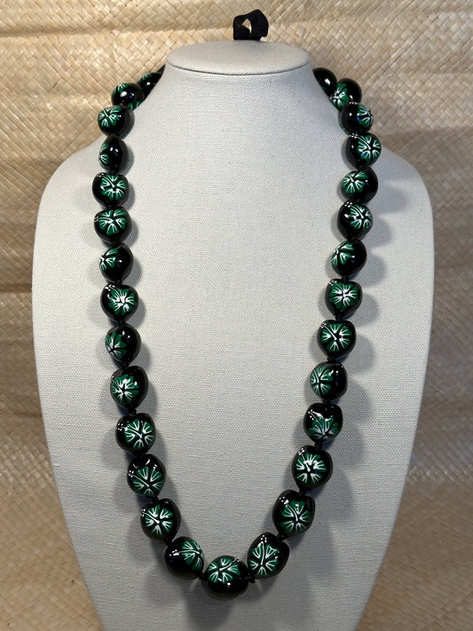 Green Hibiscus Kukui Nut Necklace