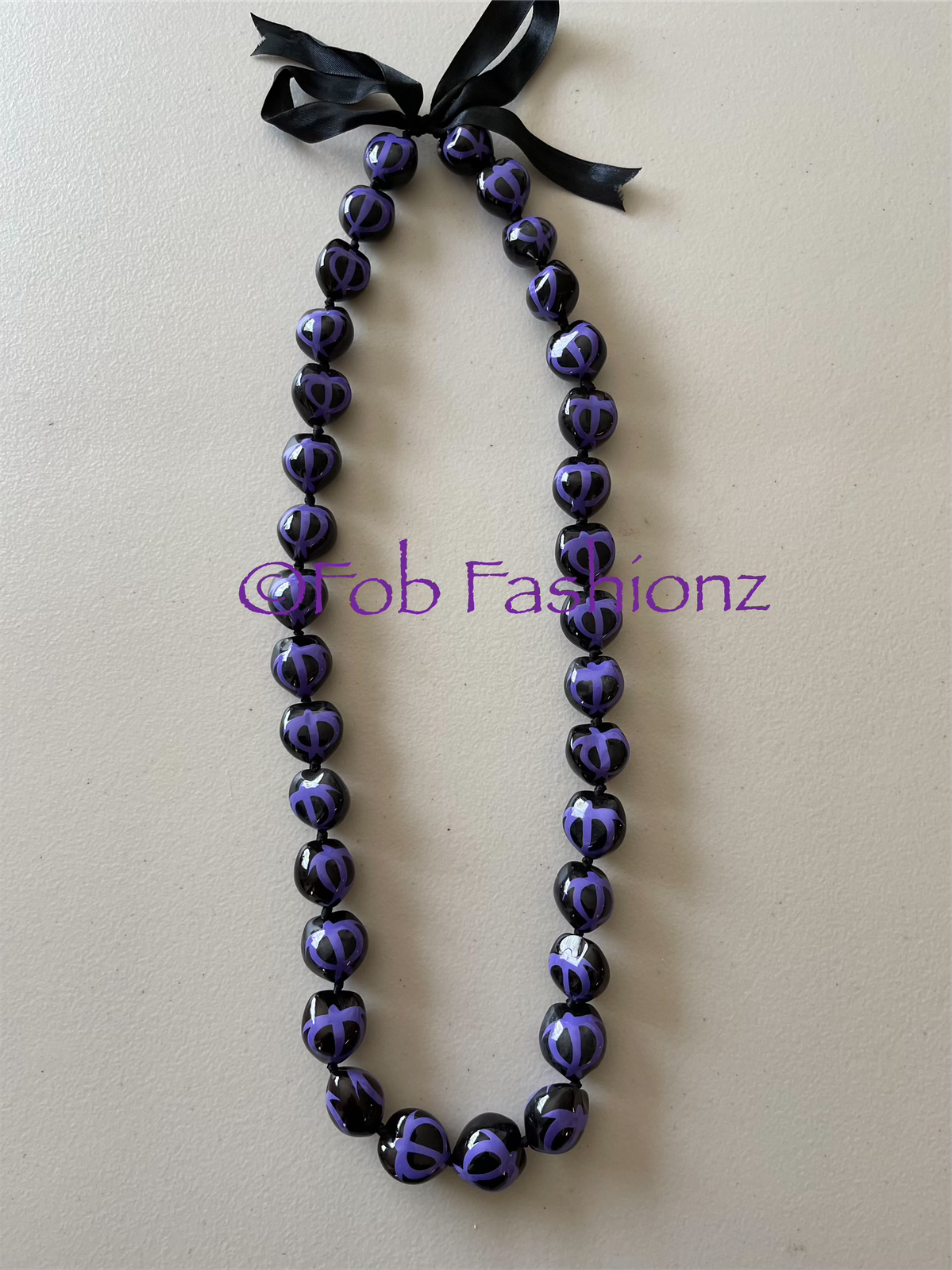 Black w/Purple Turtle Kukui Necklace